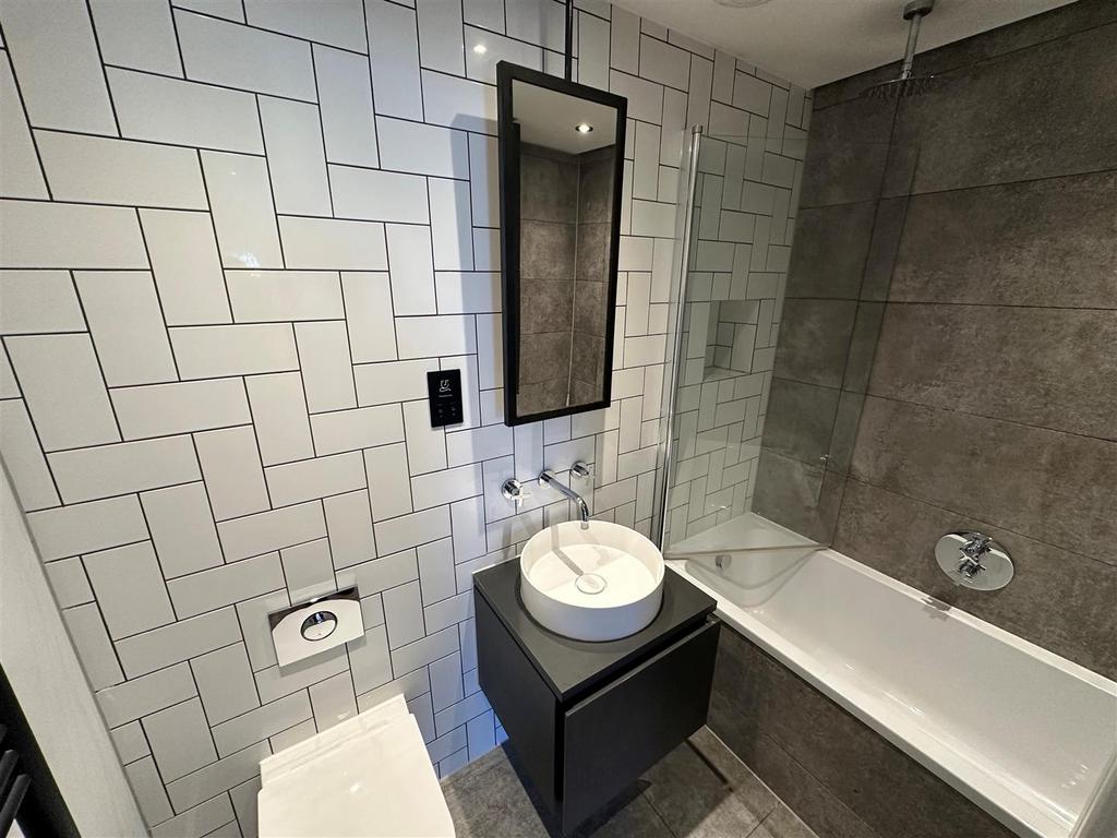 Bath.jpg