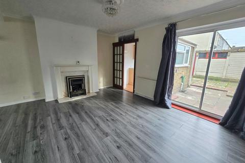 2 bedroom end of terrace house for sale, New Road, Sheerness ME12