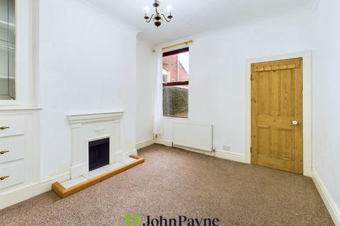 2 bedroom terraced house to rent, Kensington Road, Earlsdon, Coventry, CV5