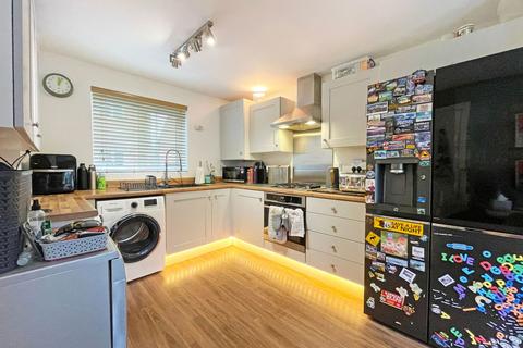 3 bedroom semi-detached house for sale, Moseley Avenue, Market Harborough, Leicestershire, LE16 9HT