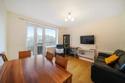 2 bedroom flat to rent, Turner House, Townshend Estate, London