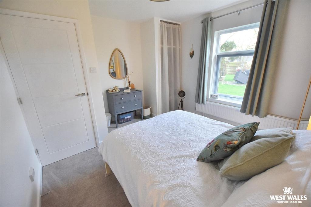 8 (41).jpg
