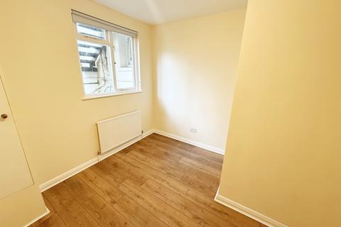 1 bedroom flat to rent, Church Road, Hove BN3