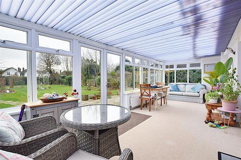 3 Oakleigh Road, Bexhill-on-sea, TN39 4PY