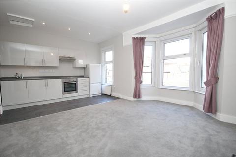 2 bedroom apartment to rent, Alacross Road, Ealing, W5