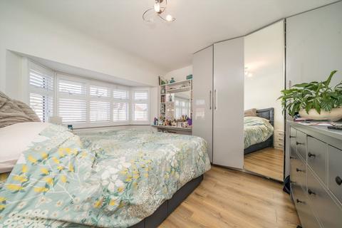70 Ravenswood Avenue, Surbiton, KT6 7NP