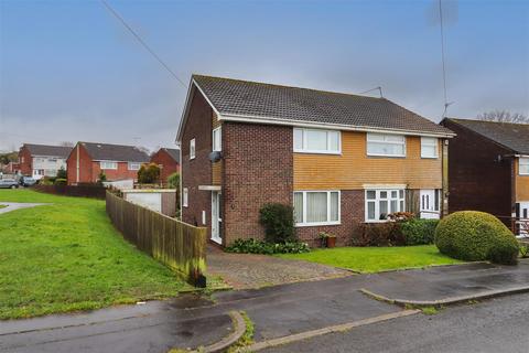 13 Andover Close, Barry, CF62 8AG