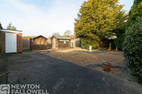 3 bedroom bungalow for sale, Winston Grove, Retford DN22