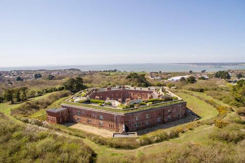 3 bedroom terraced house for sale, Freshwater, Isle of Wight