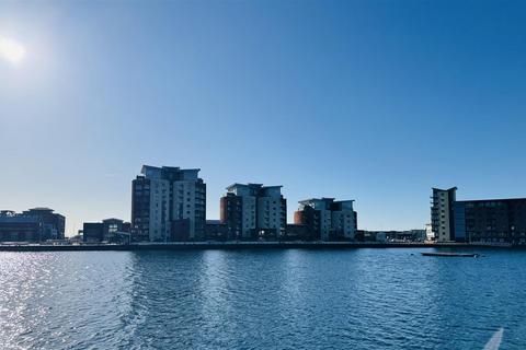 undefined, South Quay, Kings Road, Marina, Swansea