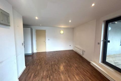 undefined, South Quay, Kings Road, Marina, Swansea