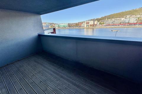 undefined, South Quay, Kings Road, Marina, Swansea