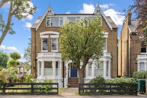 2 bedroom flat for sale, Worple Road, West Wimbledon SW20