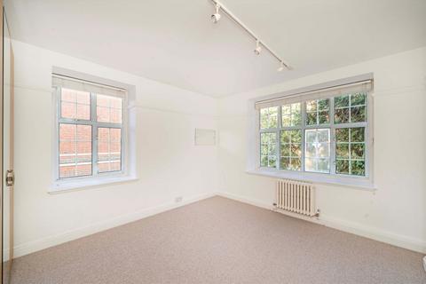 2 bedroom flat for sale, Heathfield Terrace, London W4