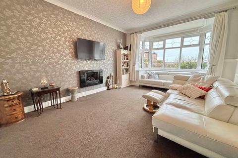 5 bedroom detached house for sale, Fleetwood Road South, Thornton FY5