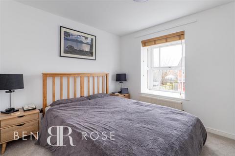 28 Belfry Close, Euxton, Chorley, PR7 6FG