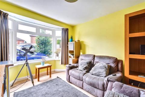 3 bedroom semi-detached house for sale, Maple Avenue, Beeston Rylands