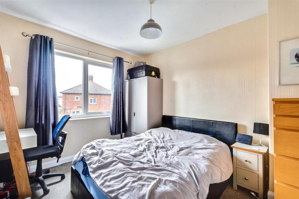 Bedroom 1.jpeg