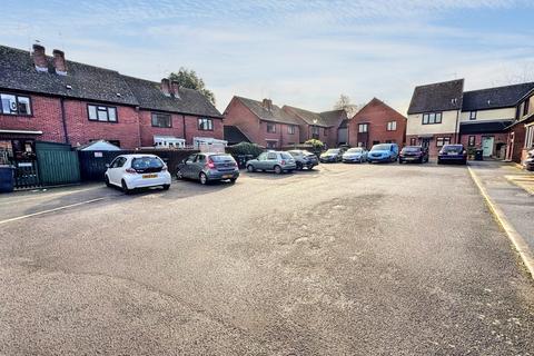 20 Sheppards Field, Wimborne, BH21 1PX