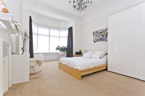 2 bedroom apartment for sale, Christchurch Road, Bournemouth BH1