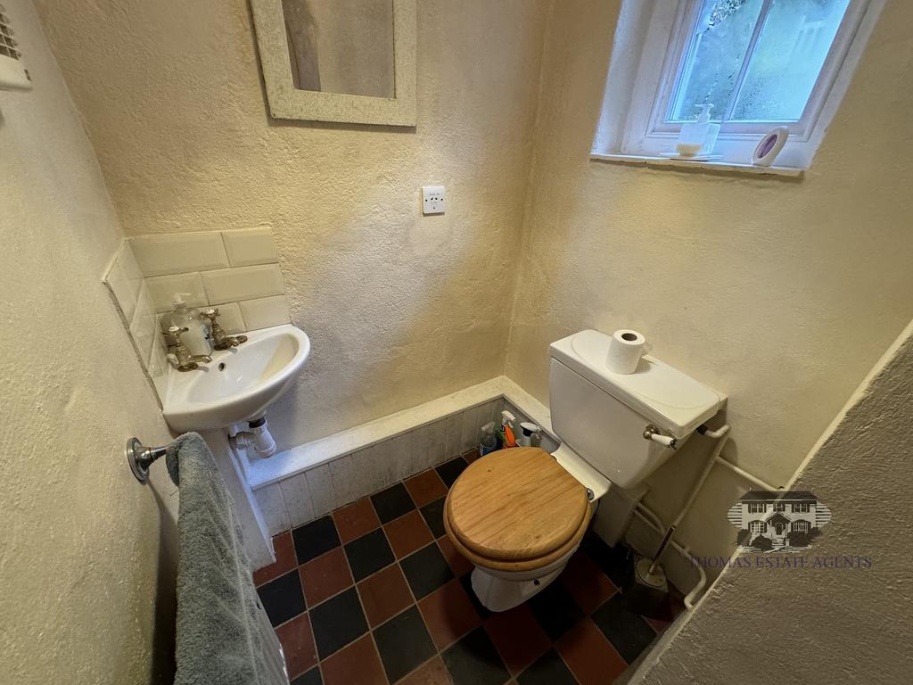 Ground Floor W.C.