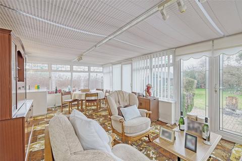 3 bedroom bungalow for sale, First Avenue, Wickford, Essex, SS11