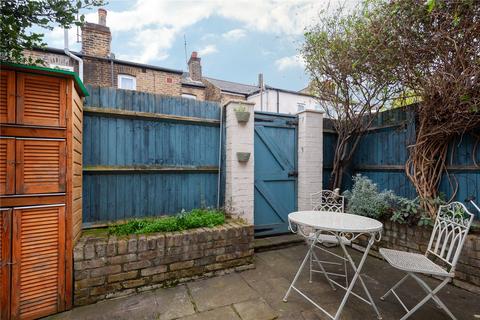 50 Hamilton Road, Twickenham, TW2 6SN