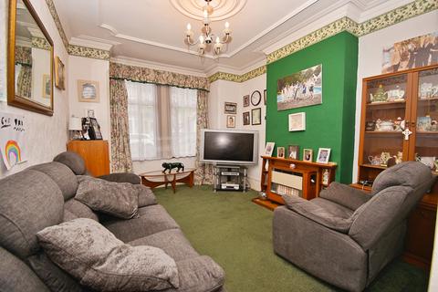 2 bedroom terraced house for sale, Wickham Road, Highams Park , London. E4 9JR