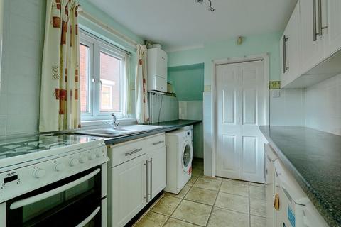 2 bedroom semi-detached house to rent, Tawney Road, Middlesbrough, TS6