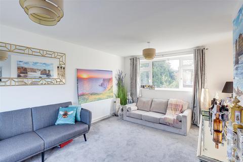 3 bedroom detached house for sale, Rushcliffe Avenue, Radcliffe-On-Trent NG12
