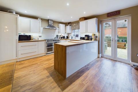 11 Britten Crescent, Witham, CM8 1QE