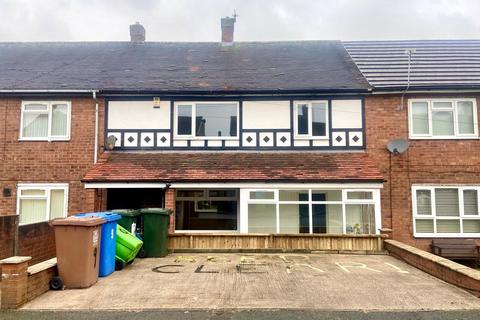 3 bedroom terraced house to rent, Talkin Drive, Middleton, Manchester