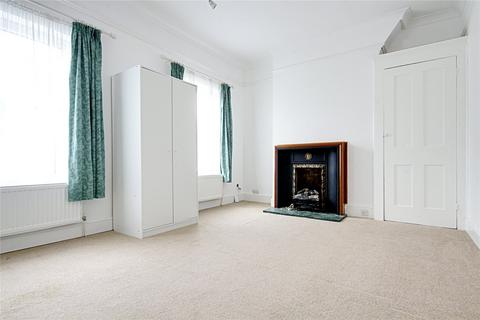 2 bedroom maisonette to rent, Cecil Road, Enfield, EN2