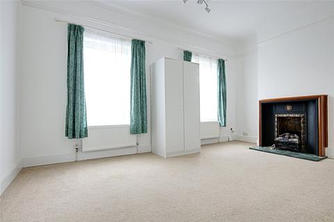 2 bedroom maisonette to rent, Cecil Road, Enfield, EN2