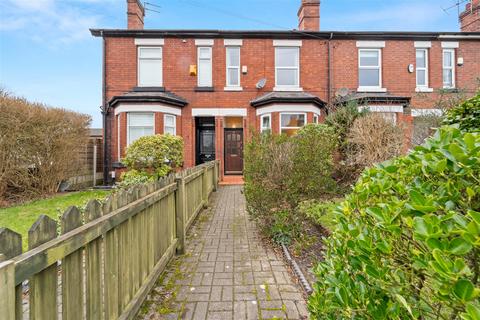 3 bedroom terraced house for sale, West Grove, Sale