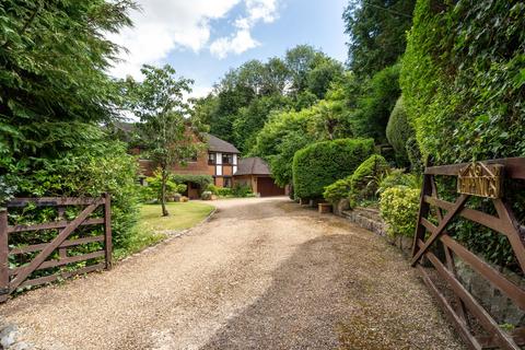 5 bedroom detached house for sale, Slines Oak Road, Caterham CR3