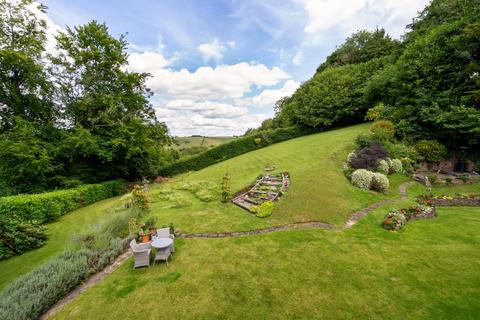 Hillview Slines Oak Road, Woldingham, Caterham, CR3 7BL