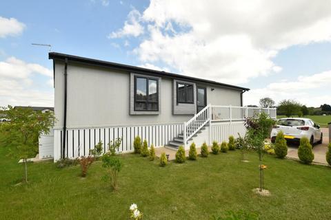 2 bedroom park home for sale, Meadowside Way, Yarwell, Stamford, Peterbrough, PE86FS