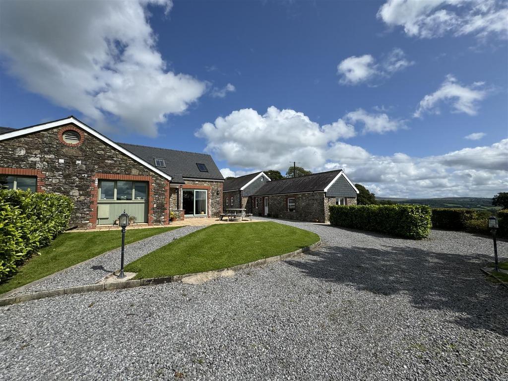 Barcud cottage