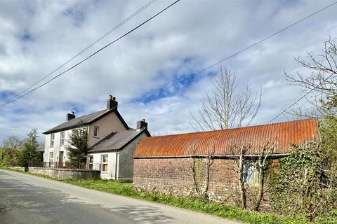 4 bedroom detached house for sale, Maesycrugiau, Pencader