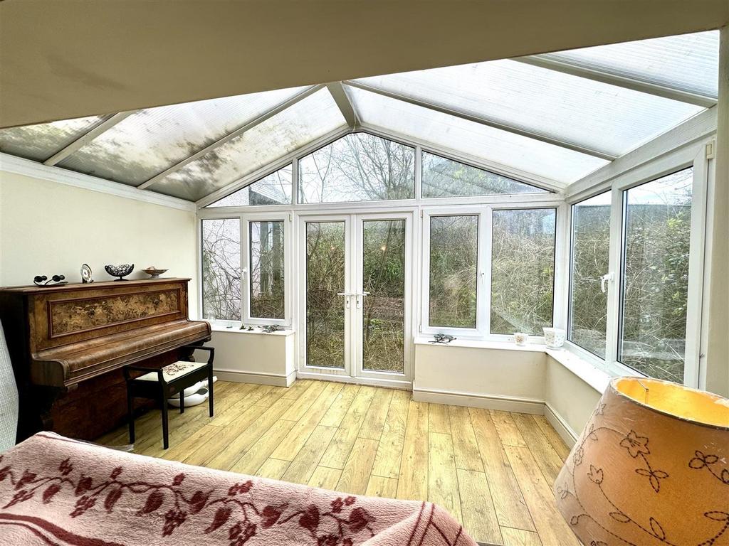 Lounge / garden room