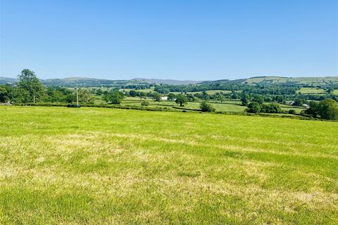 undefined, Manordeilo, Llandeilo