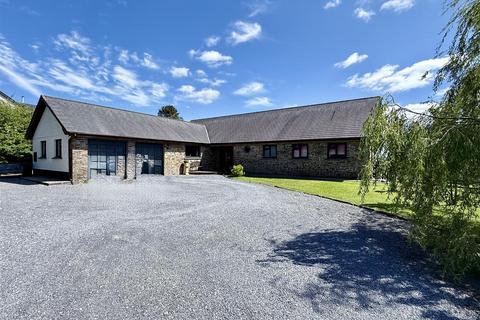 5 bedroom detached house for sale, Cwmgwili, Nr Cross Hands