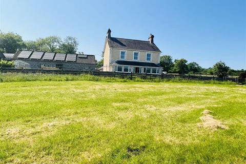 4 bedroom detached house for sale, Manordeilo, Llandeilo