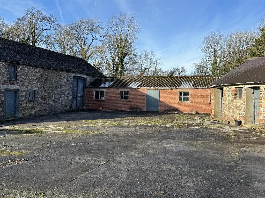 Former cowshed    section 2