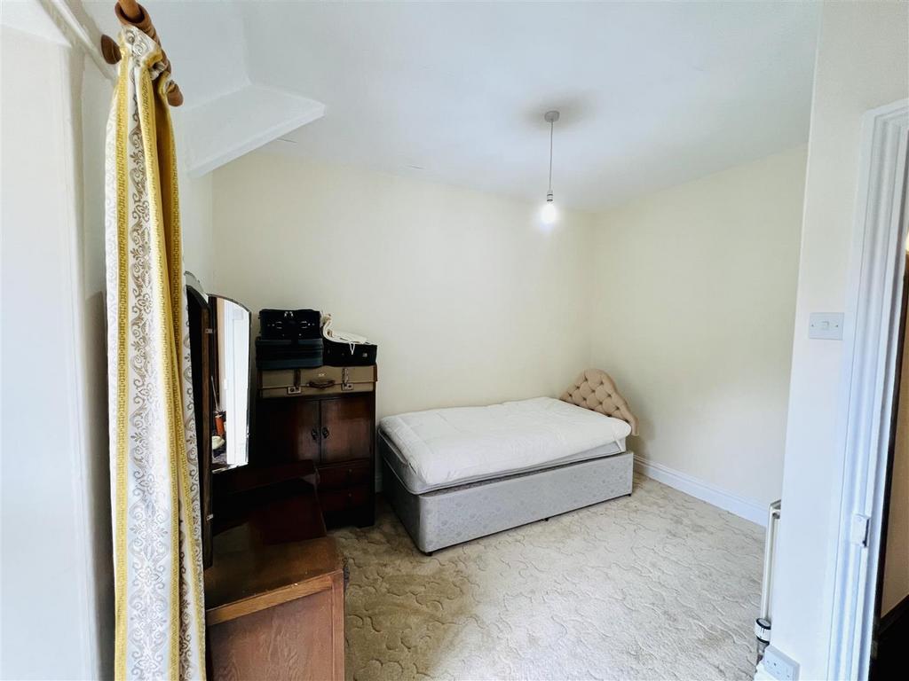 C6 F9 C14 C-CDB6-4 DE8-B739-98 B8 E774 AE0 B.jpeg