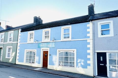 5 bedroom terraced house for sale, Gosport Street, Laugharne, Carmarthen