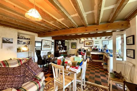 undefined, Llanfynydd, Carmarthen