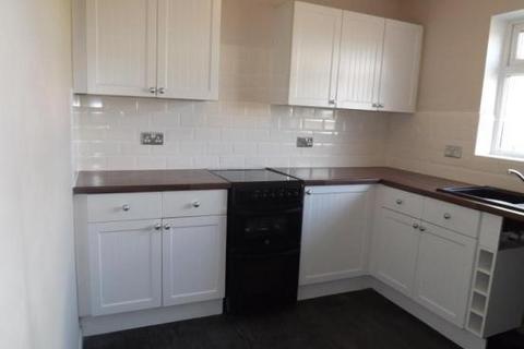 1 bedroom apartment to rent, Neave Crescent, Romford RM3