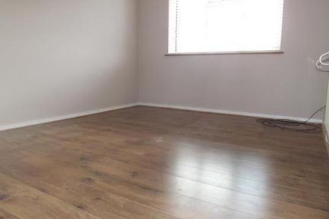 undefined, Neave Crescent, Romford RM3